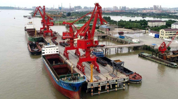 毕节概述露天料场港口封闭问题的实行方法